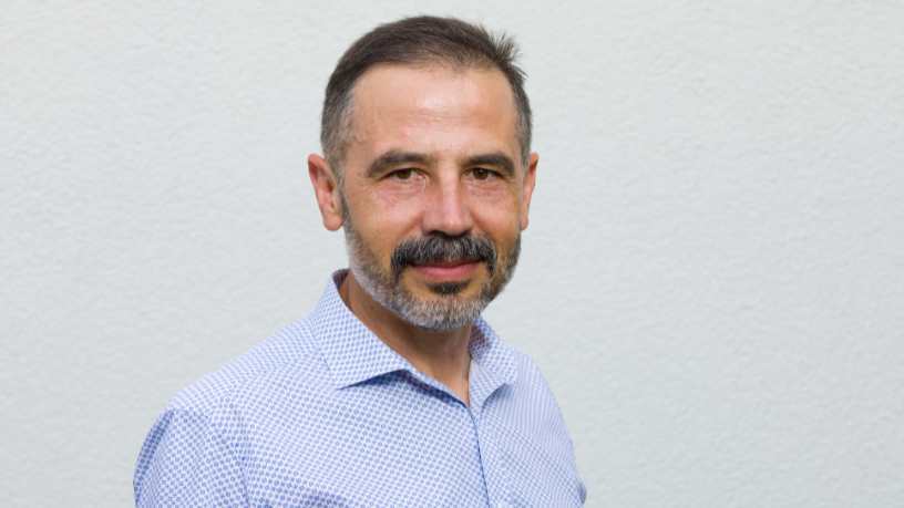 Alexandre Victor De Carvalho