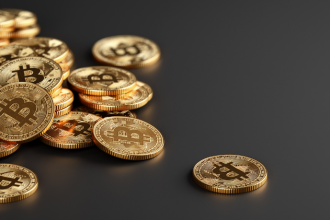Rodrigo Balassiano analisa como os FIDCs estão impulsionando a nova fronteira dos fundos tokenizados no mercado financeiro.