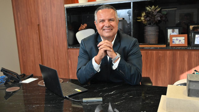 Em Gestão técnica de obras de infraestrutura: como método e controle impactam o resultado final, a abordagem de Elmar Juan Passos Varjão Bomfim revela como rigor técnico define o sucesso das obras.