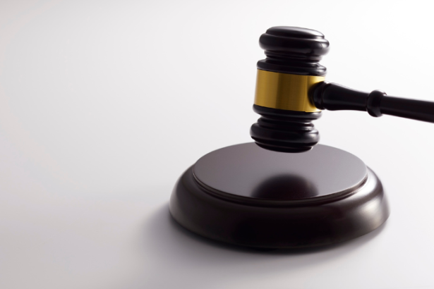 STJ define limites para honorários em embargos à execução fiscal e reflete sobre segurança jurídica no Refis