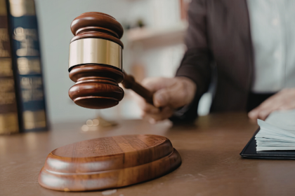 Citações falsas de jurisprudência e condenação no TST: quando a ética processual redefine os limites da advocacia trabalhista